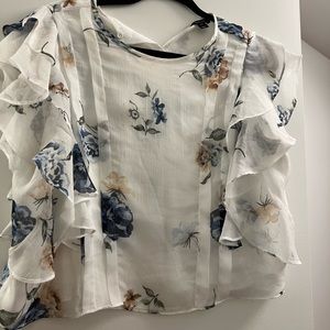 Gorgeous floral top